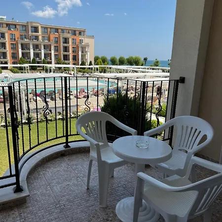 Apartamento Premier болгария первая линия с бесплатная парковка и мини аквапарк анимация *